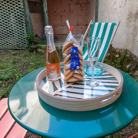 Little Gambetta Апартаменты